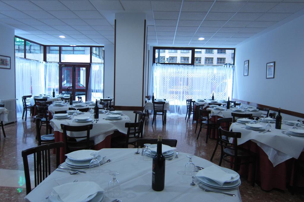 Hotel Acebos Azabache Gijón Exterior foto